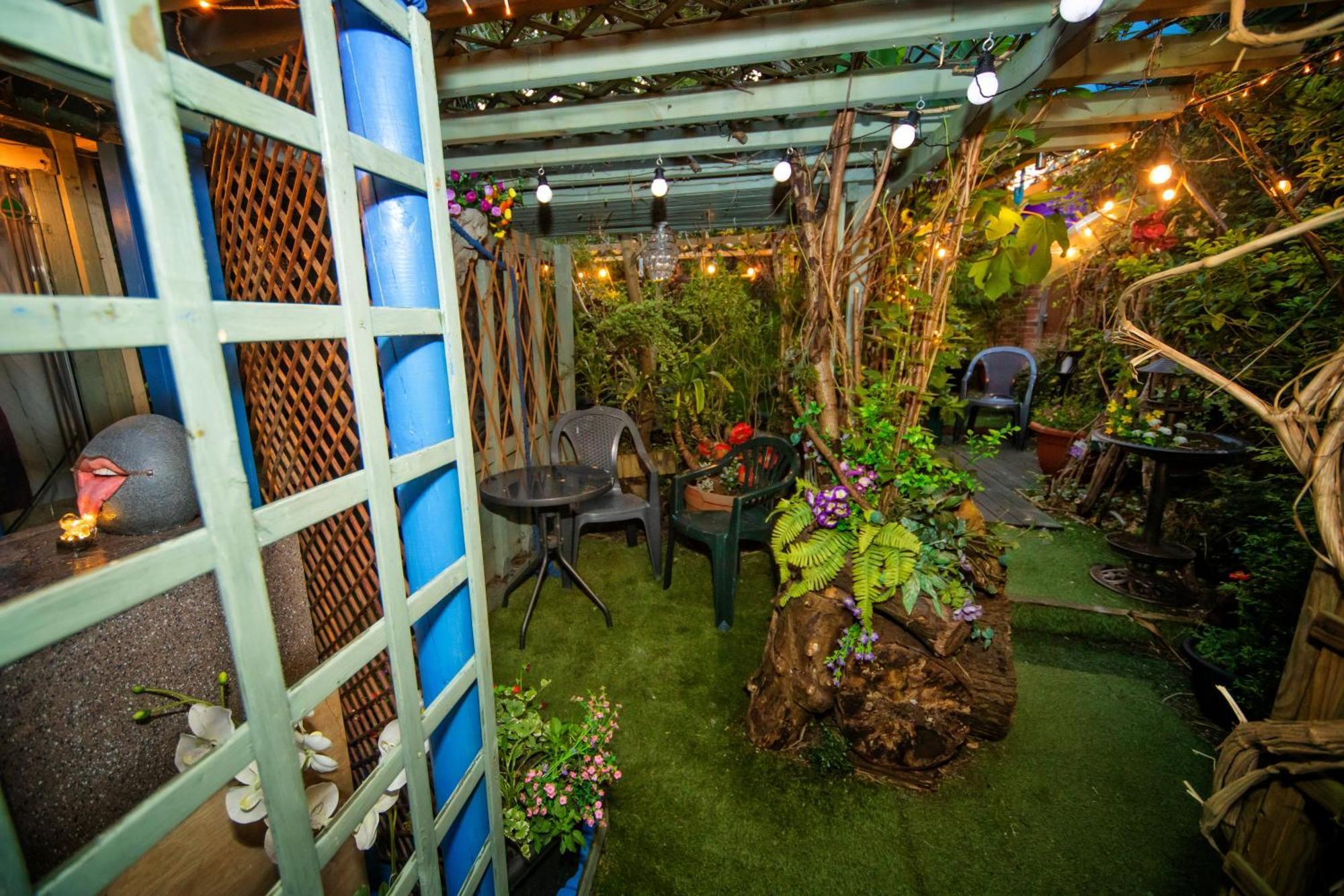 Apartamento The Secret Garden Newark upon Trent Exterior foto