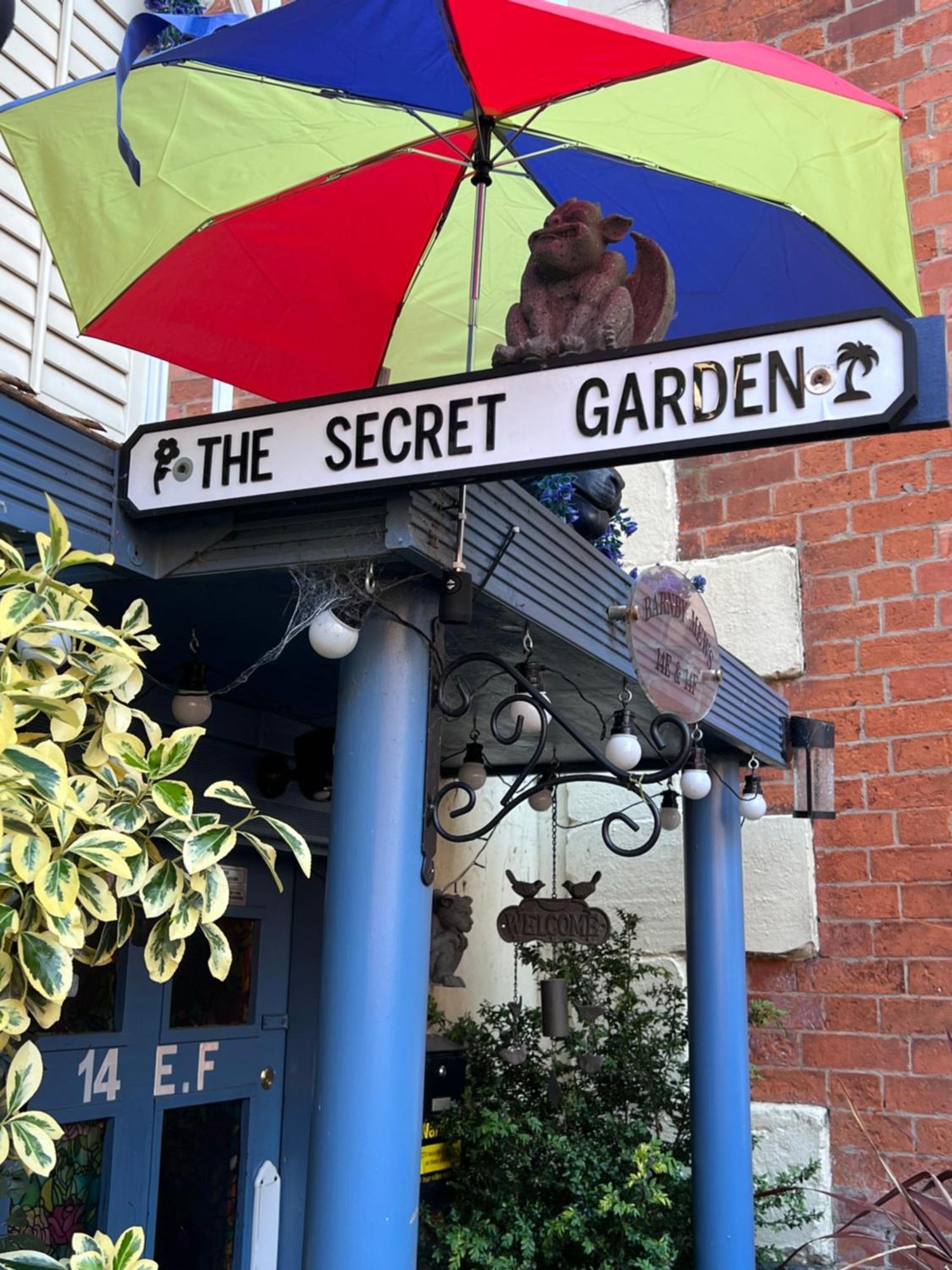Apartamento The Secret Garden Newark upon Trent Exterior foto